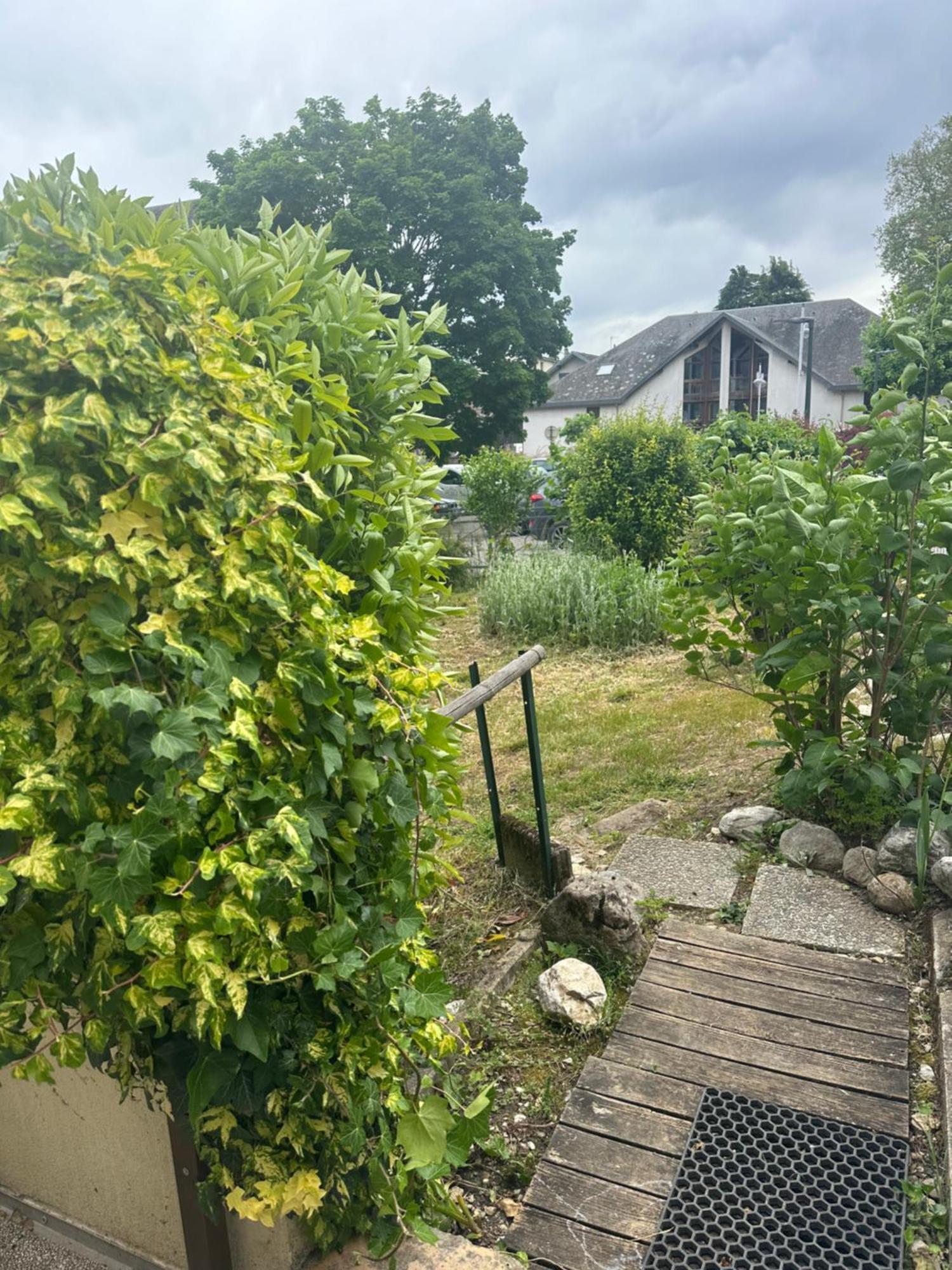 Joli T1 Bis 15 Min A Pied Du Lac Le Bourget-du-Lac Kültér fotó